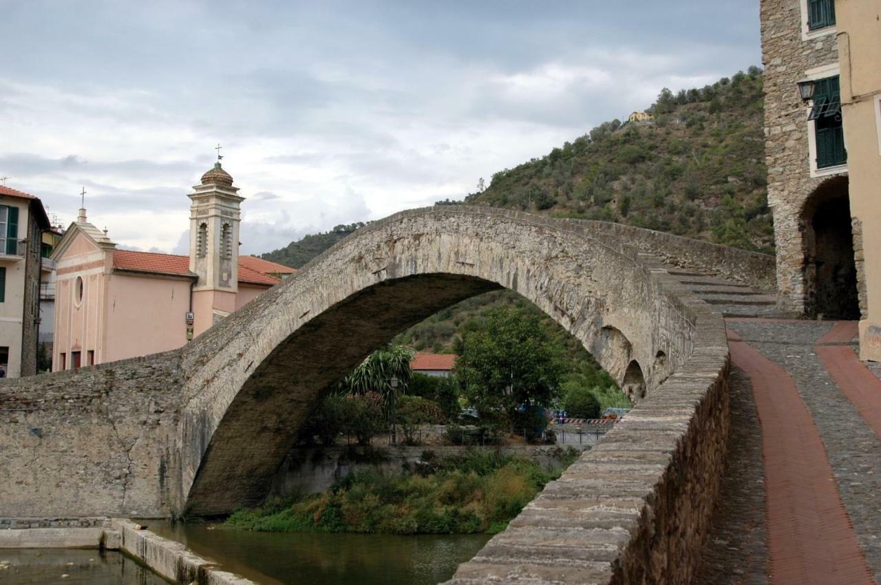 Appartamento Le Violette Dolceacqua Buitenkant foto